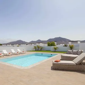 Homu Aura Fantastica Con Piscina Privada Villa Playa Blanca (Lanzarote)