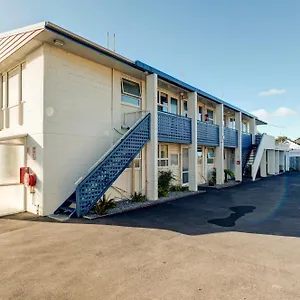 85 On Bealey Hostel
